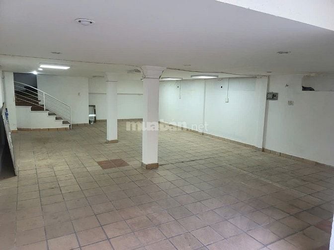 Cho thuê Biệt thự Mặt tiền ~700m2 Khu Phan Xích Long, Quận Phú Nhuận.