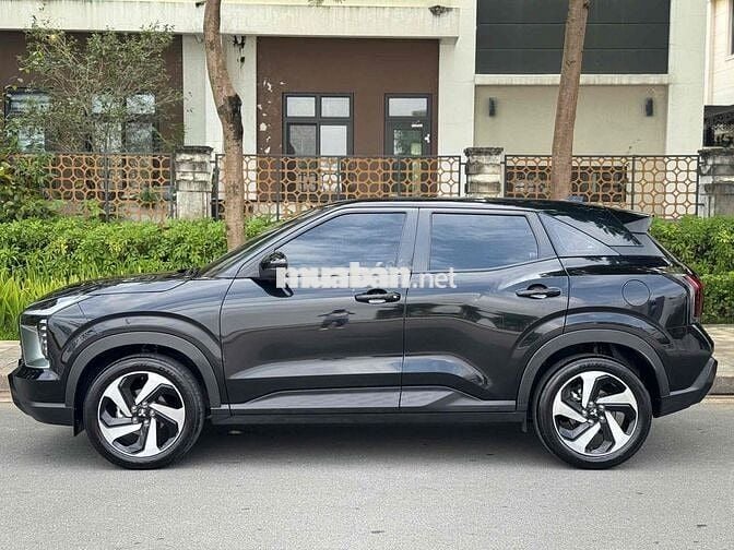 Mitsubishi Xpander 2024 Premium zin 1,6vạn km Mới