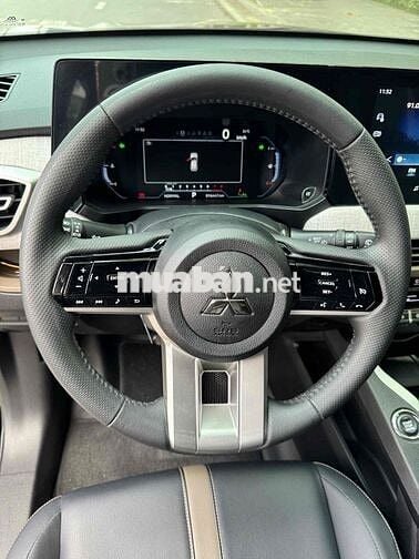 Mitsubishi Xpander 2024 Premium zin 1,6vạn km Mới