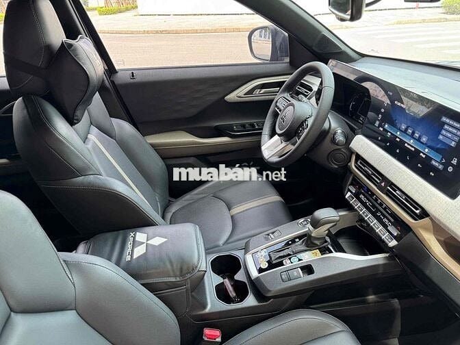 Mitsubishi Xpander 2024 Premium zin 1,6vạn km Mới