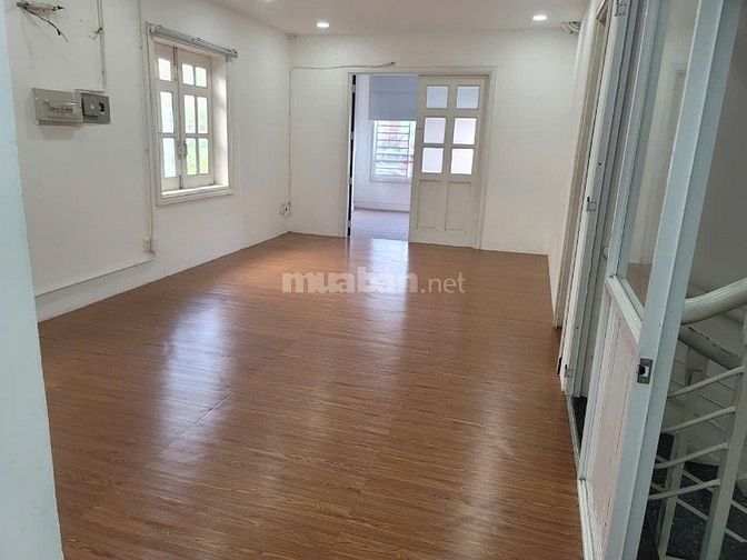Cho thuê Biệt thự Mặt tiền ~700m2 Khu Phan Xích Long, Quận Phú Nhuận.
