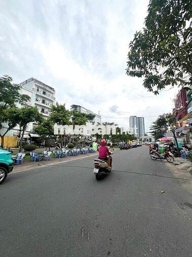 Nhà Mặt tiền Đồng Đen, Tân Bình (Thích hợp VP, 4,5x18m, 2 lầu)