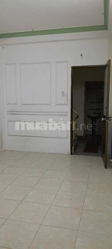Cho thuê nhà nguyên căn, 3 tầng lầu, 3 phòng ngủ, 4 wc, có hẻm hông