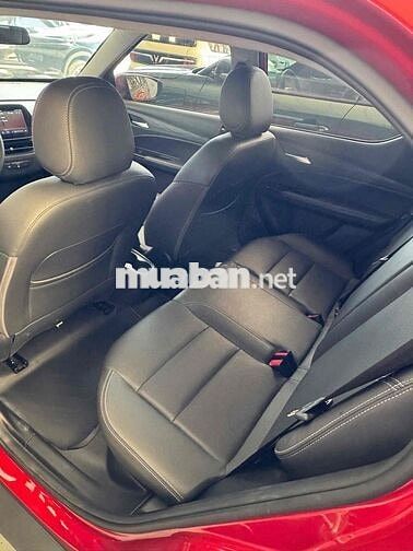 VinFast VF5 Plus 2025 Màu Đỏ - 14000 km