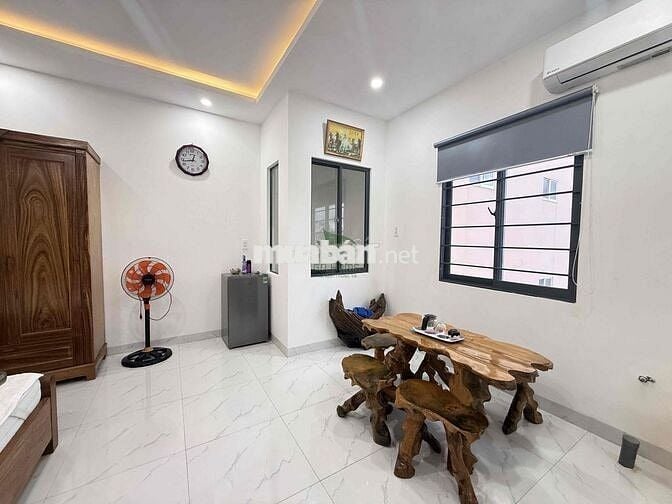 CHO THUÊ NHÀ 13 PHÒNG CÓ THANG MÁY KHU BÀN CỜ TRUNG TÂM THÀNH PHỐ GIÁ