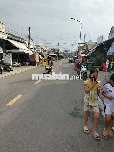 Siêu phẩm kinh doanh 40m2. Chỉ 4t/tháng a chị phải thật nhanh mới kip