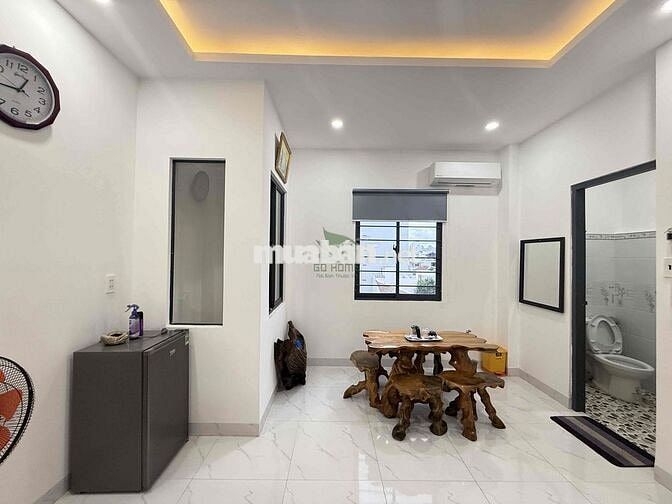 CHO THUÊ NHÀ 13 PHÒNG CÓ THANG MÁY KHU BÀN CỜ TRUNG TÂM THÀNH PHỐ GIÁ