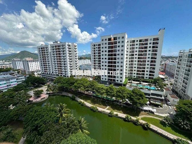 cho thuê căn CT9 VĐT Nha Trang view hồ bơi