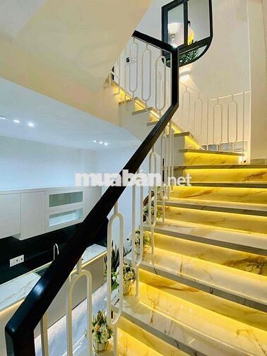 Bán nhà hẻm xe hơi,52 m2 xây 3 tầng chỉ hơn 6 tỷ,Lê Đức Thọ ,Gò Vấp