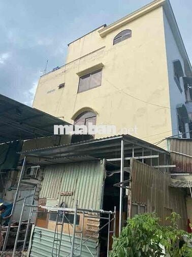 BÁN NHÀ ĐẤT TRIỆU ĐÔ, BÌNH TÂN, 14000m2, DOANH THU 1,5 TỶ/NĂM