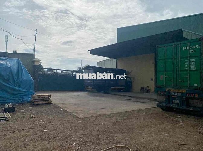 BÁN NHÀ ĐẤT TRIỆU ĐÔ, BÌNH TÂN, 14000m2, DOANH THU 1,5 TỶ/NĂM