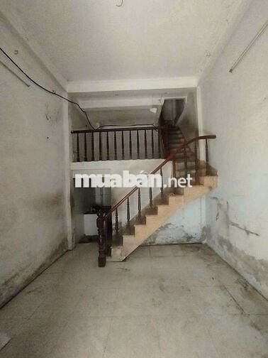 HÀNG HIẾM PHỐ DƯƠNG VĂN BÉ , DT 30M ĐI BỘ 20M RA MẶT PHỐ