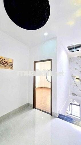 HÀNG SIÊU HIẾM – VỊ TRÍ VÀNG – GIÁ TỐT KHÓ TÌM! . A Hạnh LV Chính