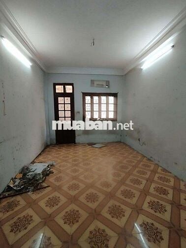 HÀNG HIẾM PHỐ DƯƠNG VĂN BÉ , DT 30M ĐI BỘ 20M RA MẶT PHỐ