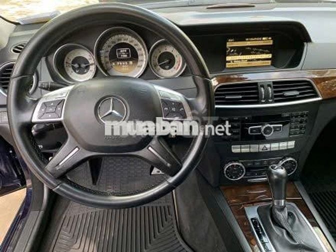 Mercedes-Benz C250 2012 Xanh Đen 5 Chỗ Tự Động