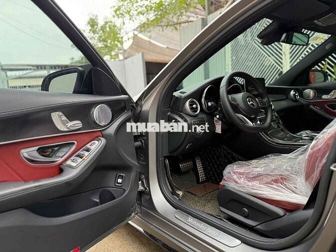 Mercedes Benz C Class 2017 C300 AMG - 68000 km
