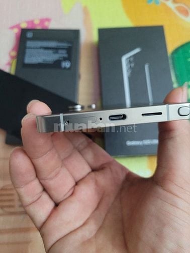 S25 ultra 256G nhớ. 12G ram màu đen mới 99.99%