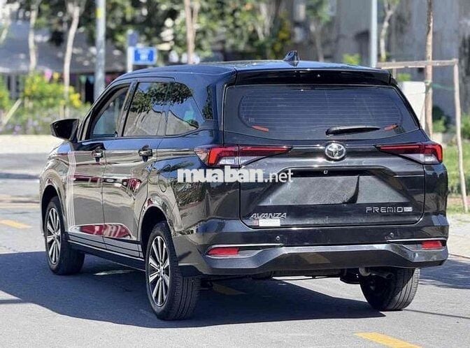 Can Ban Toyota Avanza Premio 2022 CVT