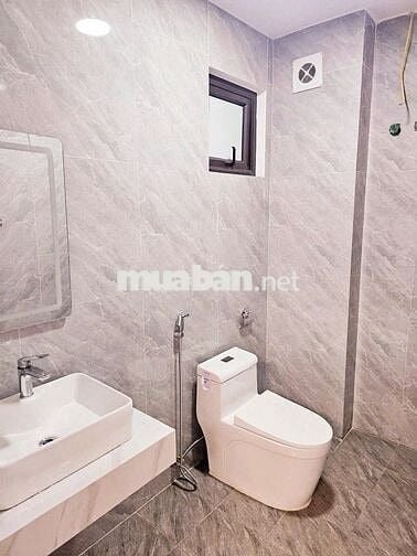 CẦN BÁN NHÀ PHÚC LỢI LONG BIÊN HÀ NỘI.