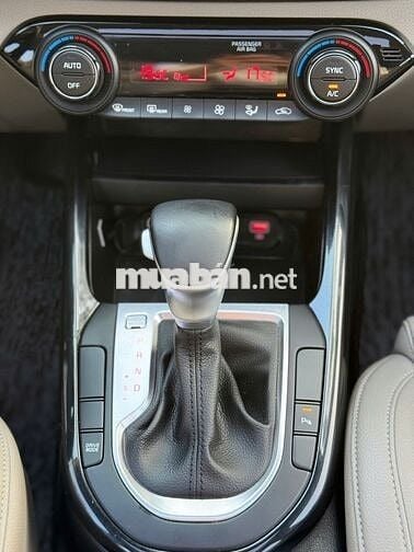 Kia cerato 2020 1.6 luxury