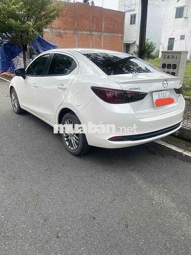 Mazda 2 2023 1.5 Luxury - 23000 km