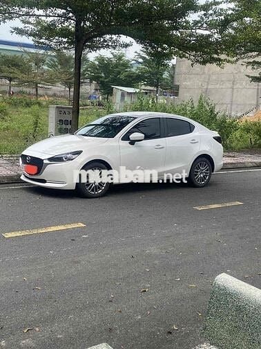 Mazda 2 2023 1.5 Luxury - 23000 km