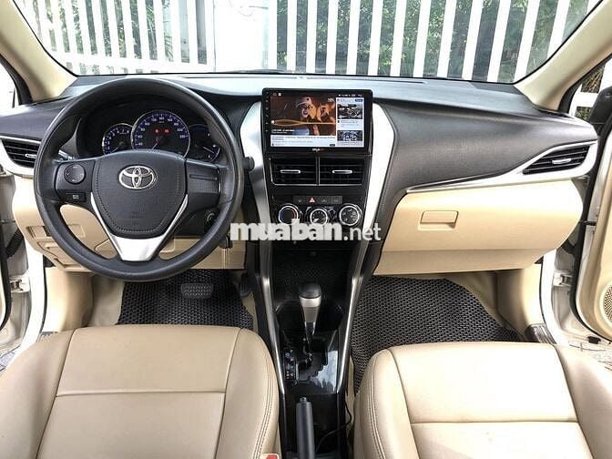 Toyota Vios E CVT 2019 màu trắng, số tự động