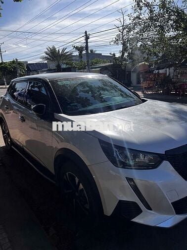Peugeot 2008 2022 Active 1.2 AT - 35000 km