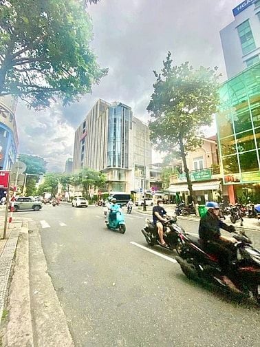 💥 BÁN NHÀ 4 TẦNG MẶT TIỀN TRẦN PHÚ – TRUNG TÂM CỰC HIẾM 💥