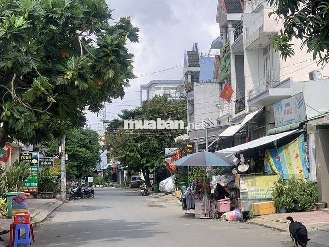 TÂN HƯNG THUẬN SÁT TRƯỜNG CHINH _ KHU BÀN CỜ _ SỔ RIÊNG XE TẢI THÔNG