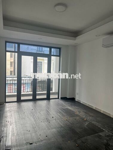Nhà nguyên căn đường số Tân Quy Q7(Cũ) - 5 tầng - 4x18m- Giá thuê 34tr