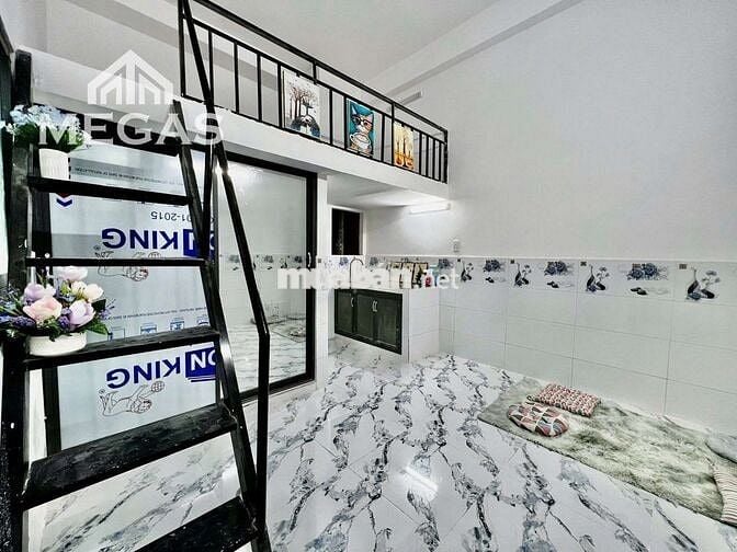 🎉Phòng Trọ Gác cao 1m8 _ Sẵn máy lạnh giá ưu đãi _ Bảo vệ trực 24/24