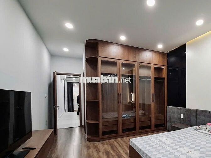 An Dương Vương - Chợ An Đông - 4,5x18 - 3 Tầng đẹp - 55 Triệu/tháng .