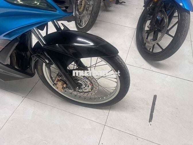 Ex 135 xuống áo xe zin chuẩn bs 95