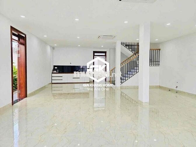 BIỆT THỰ 3 TẦNG Ở VÀ KINH DOANH SẠCH KDT MỸ GIA GÓI 2 ĐỐI DIỆN SÂN BÓN
