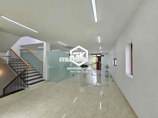 BIỆT THỰ 3 TẦNG Ở VÀ KINH DOANH SẠCH KDT MỸ GIA GÓI 2 ĐỐI DIỆN SÂN BÓN