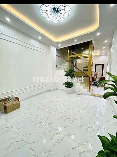 Tôi cần bán nhà Thái Hà 5tầng thang máy full nội thất.
