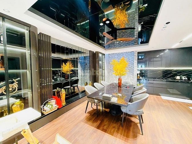 230tr/m2 Ô Tô Tránh. Bán Nhà Mễ Trì 7 tầng, 215m2, mặt tiền 9m, 49 ty 