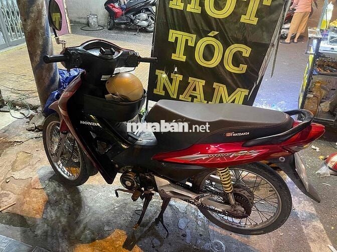 nhà còn dư nên cần ra đi em nó