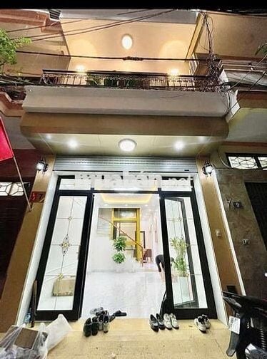 Tôi cần bán nhà Thái Hà 5tầng thang máy full nội thất.