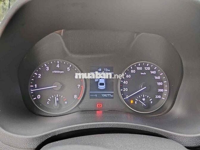 Hyundai Accent 2019 1.4 MT Base - 10 km