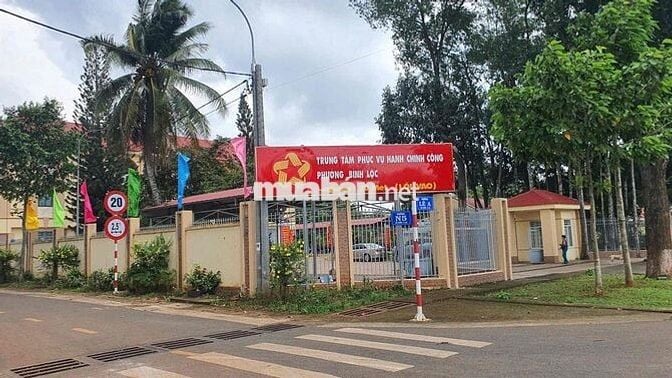 CẦN BÁN LÔ ĐẤT SỔ RIÊNG GẦN UỶ BAN PHƯỜNG BÌNH LỘC . TP LONG KHÁNH