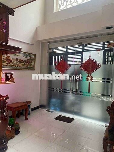 Nhà mới 1 trệt, 1 lửng, 2 lầu vào ở liền
