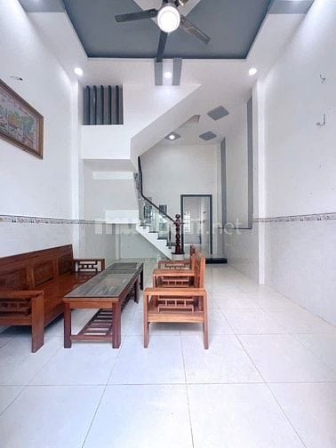 chính chủ ký gửi (nhà Q8  1 trệt 1 lầu 1ty200tr) 