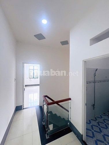 chính chủ ký gửi (nhà Q8  1 trệt 1 lầu 1ty200tr) 