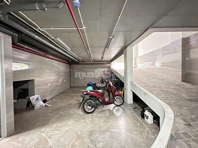 🔥 TUYỆT PHẨM LÔ 9 TẦNG NỔI 1 HẦM - TÂY HỒ - VỊ THẾ KIM CƯƠNG VEN HỒ 