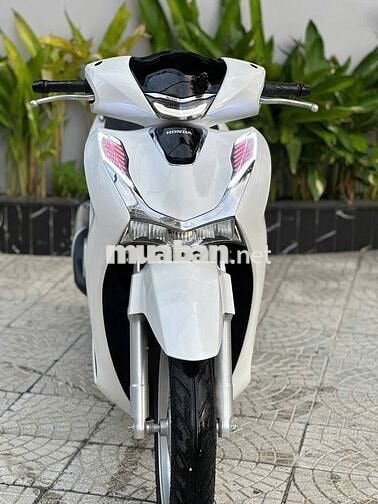 SH 2025 bs 43 1000km như mới có trả góp trao đổi