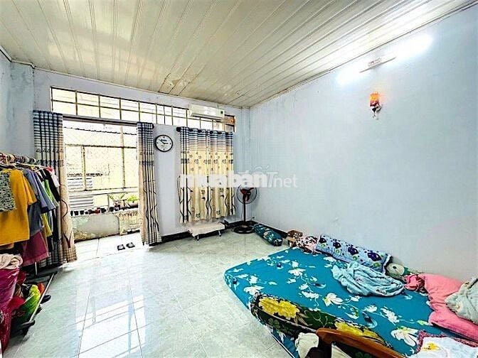 PHẠM VĂN ĐỒNG–P1 GÒ VẤP–NGAY VÒNG XOAY CV GIA ĐỊNH–96M²–2TẦNG–3PN-HXH