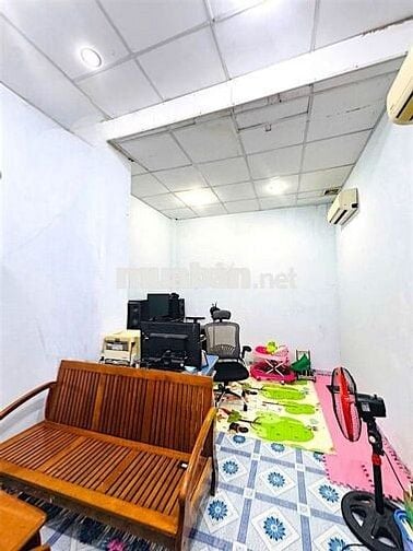 PHẠM VĂN ĐỒNG–P1 GÒ VẤP–NGAY VÒNG XOAY CV GIA ĐỊNH–96M²–2TẦNG–3PN-HXH