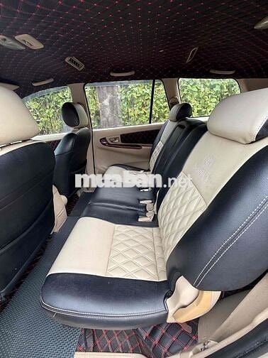 Toyota Innova 2006 G - 123 km
